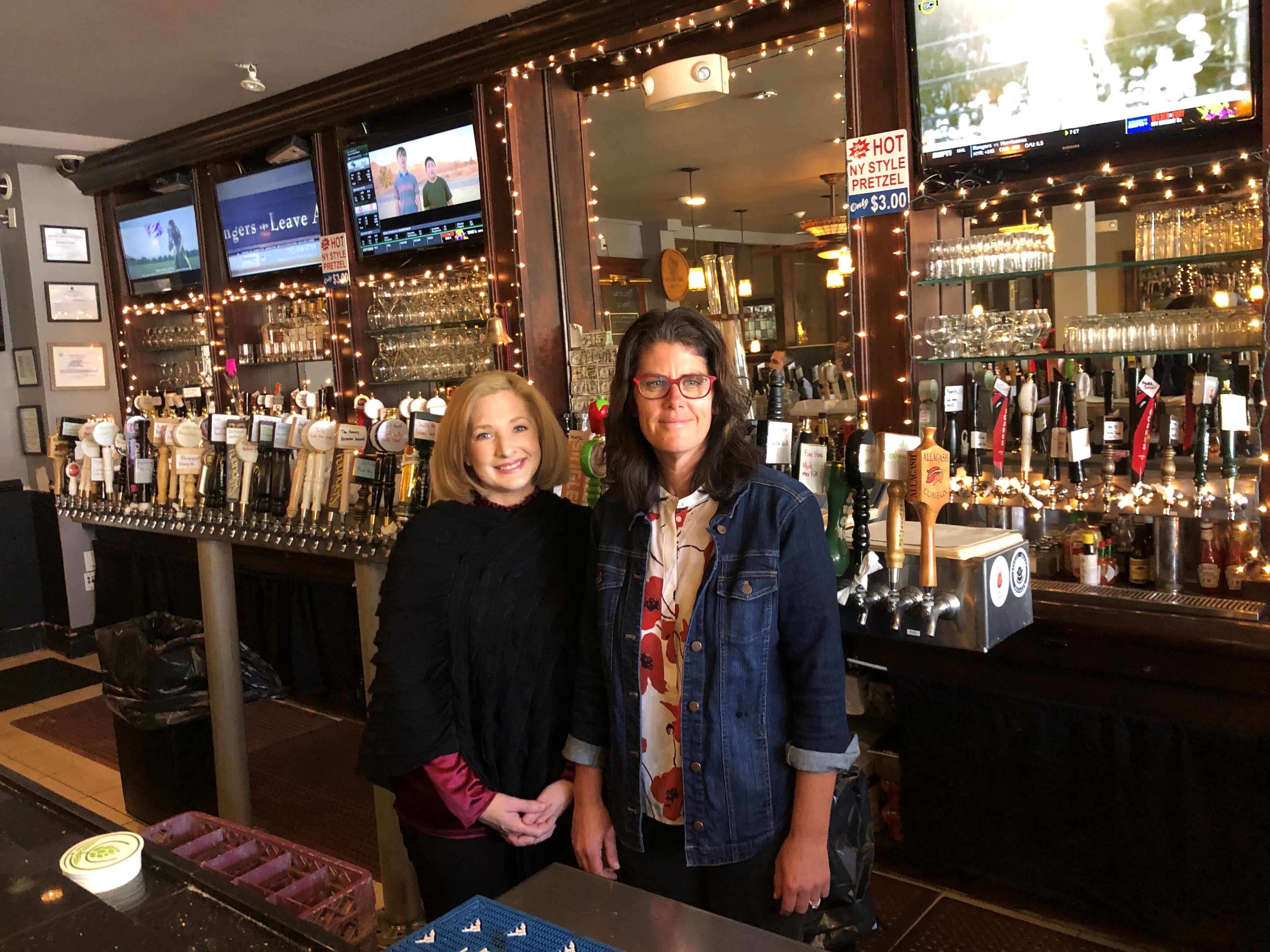 Maloney-s-Pub-and-Grill-1.jpg Maloney-s-Pub-and-Grill-1.jpg